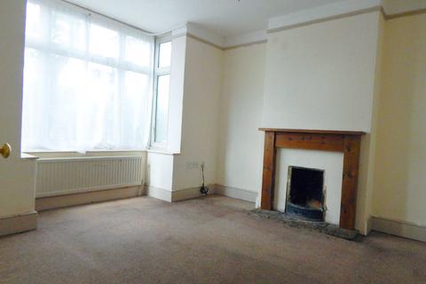 12 Alexandra Road, Axminster, EX13 5PR