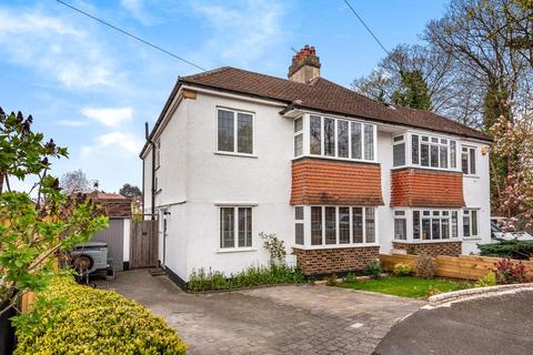 9 Dene Close, Bromley, BR2 7JH