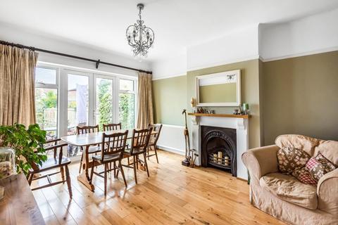 9 Dene Close, Bromley, BR2 7JH
