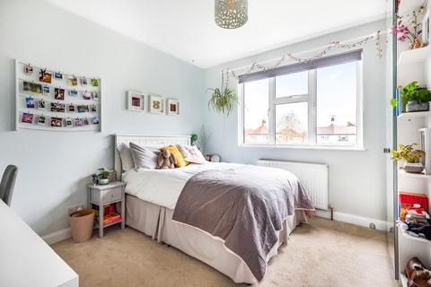 9 Dene Close, Bromley, BR2 7JH