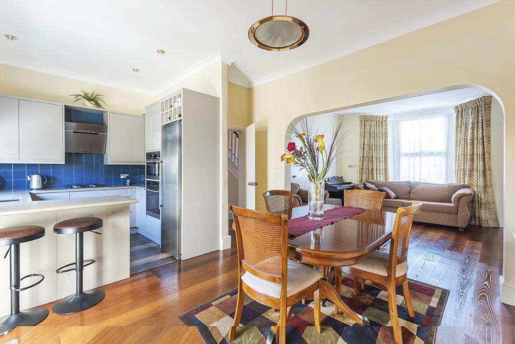 Minard Road, Catford 4 bed terraced house £675,000