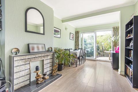 13 Holmdale Road, Chislehurst, BR7 6BY