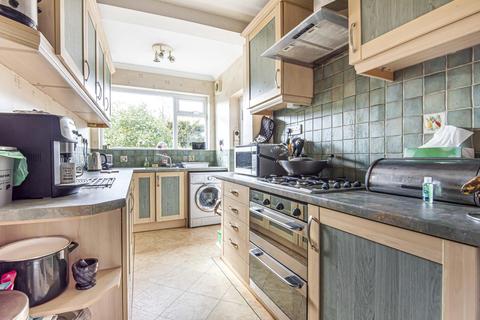 13 Holmdale Road, Chislehurst, BR7 6BY