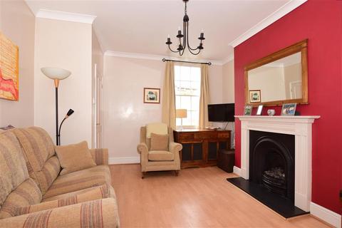 3 Clarence Place, Gravesend, DA12 1LD