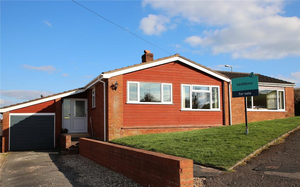 St View, Cullompton, Devon, EX15 3 bed bungalow £350,000