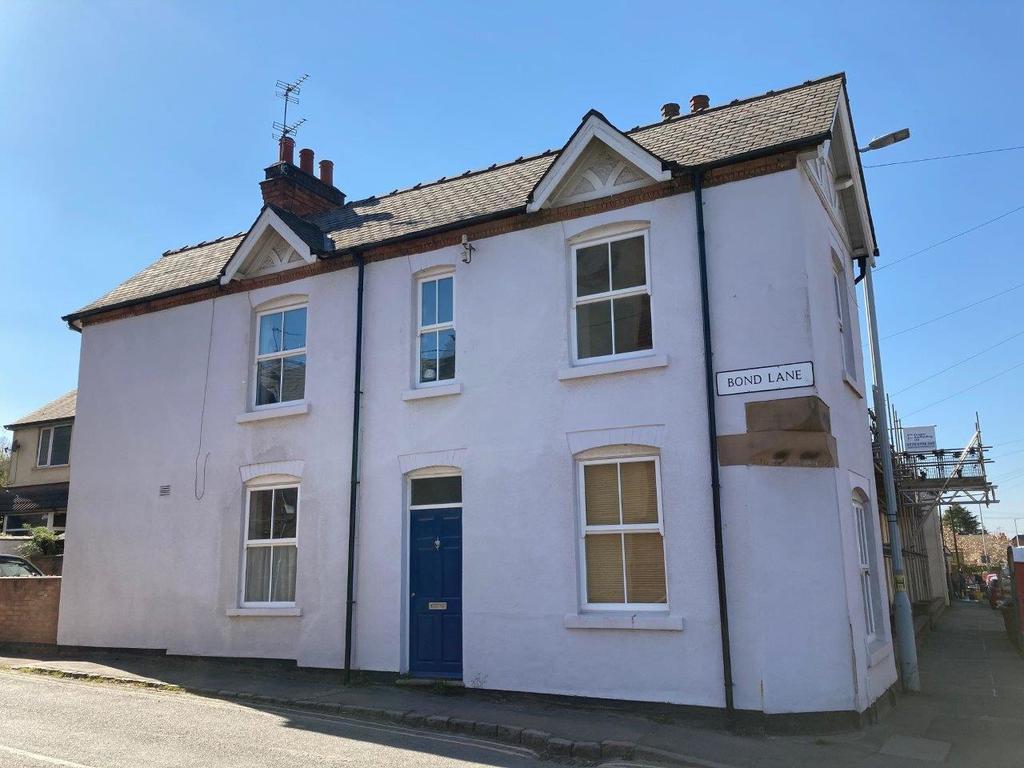 LOUGHBOROUGH ROAD, MOUNTSORREL 2 bed detached house £600 pcm (£138 pw)
