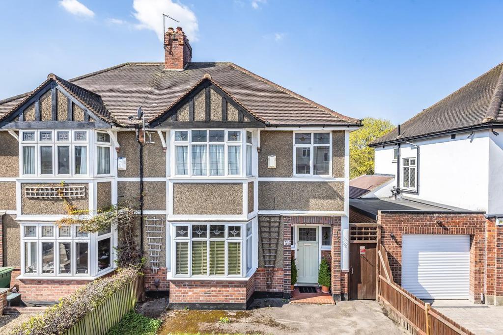 Warren Avenue, Bromley 3 bed semidetached house £700,000