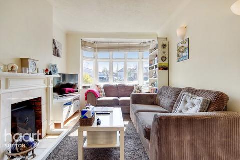 328 Gander Green Lane, Cheam, Sutton, SM3 9QZ