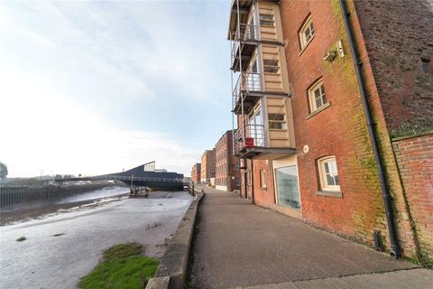 House share to rent - Pacific Court, 36a-40 High Street, Hull, HU1