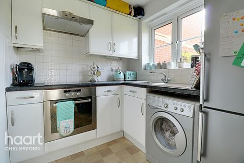 6 Harberd Tye, Chelmsford, CM2 9GJ