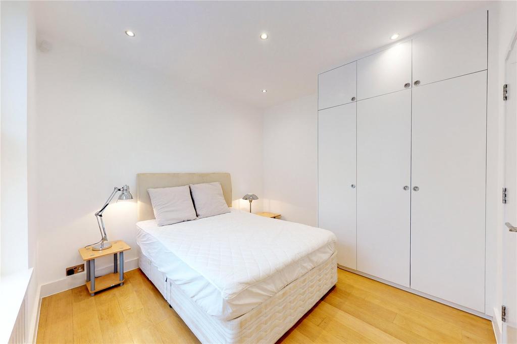 Apartment in London - View 2