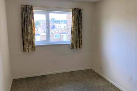 32 Gibbs Couch, Watford, WD19 5EQ