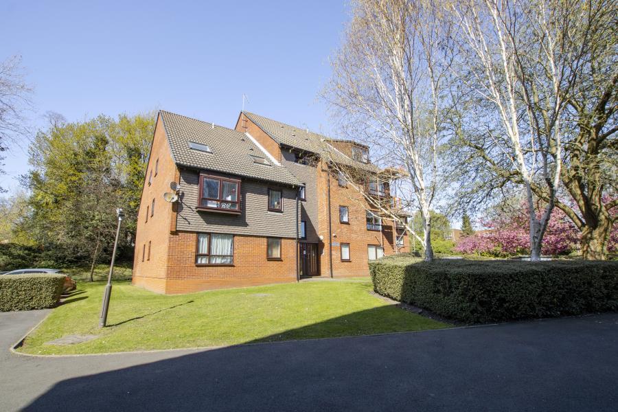 Griffin Gardens, Harborne, B17 0HU 1 bed flat £650 pcm (£150 pw)
