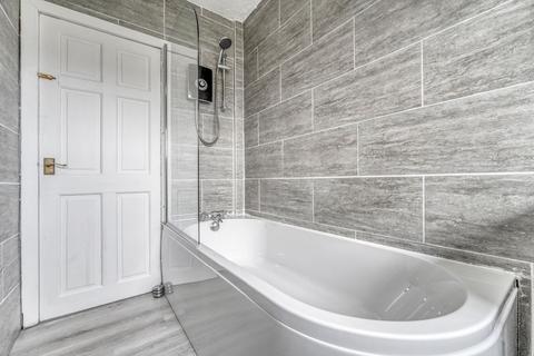 Flat 2/1, 22 Essenside Avenue, Glasgow, G15 6DX
