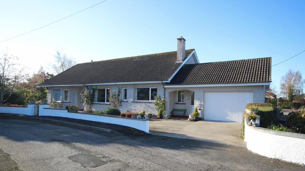 13 Bourtree Crescent - Williamson and Henry