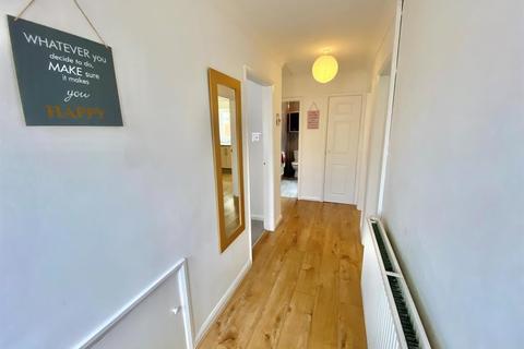 1b Capenhurst Lane, Whitby, Ellesmere Port, CH65 7AQ