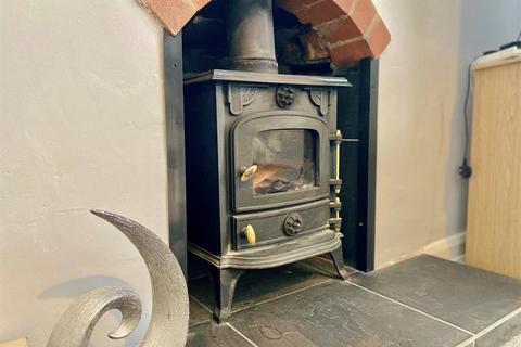 1b Capenhurst Lane, Whitby, Ellesmere Port, CH65 7AQ
