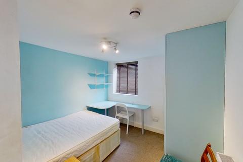 4 bedroom house to rent, Graham Street, Burley, Leeds
