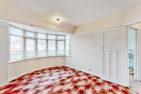 8 David Avenue, Greenford, UB6 8HG