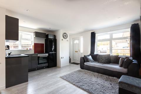 8 Mitchelldean, Peacehaven, BN10 8EF