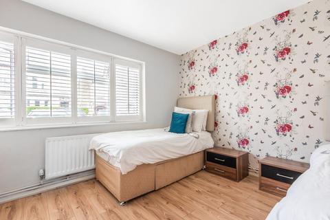 Flat 1, Bowles House Westbourne Road, London, SE26 5NR