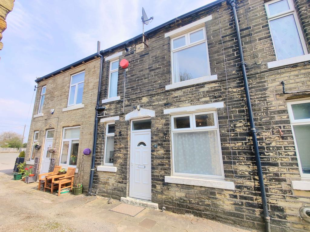 7 Tennyson Place, Hipperholme HX3 8LQ 1 bed terraced house for sale £