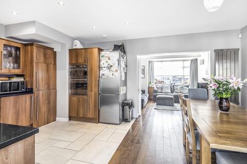 35 Greenway, Chislehurst, BR7 6JQ