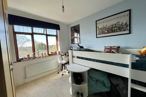 18 Ashworth Crescent, Nottingham, NG3 6BX
