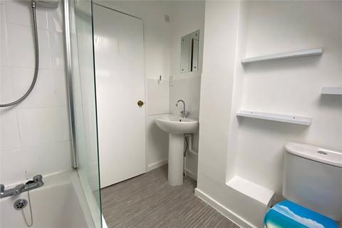 31 Ambleside Close, Bradley, Bilston, WV14 0SN