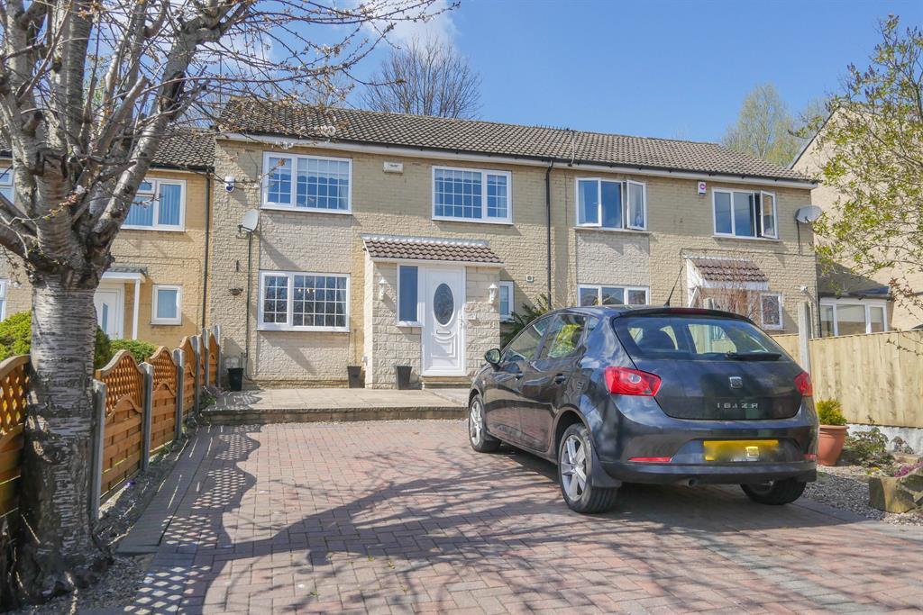 Kent Road, Pudsey, LS28 4 bed terraced house £230,000