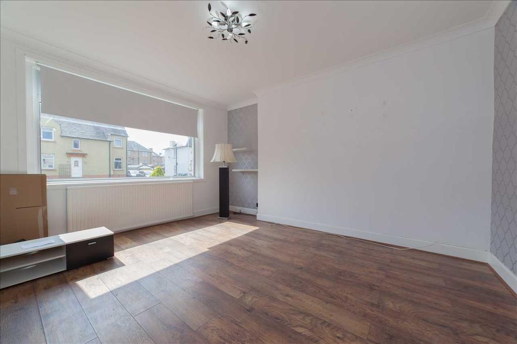 Wilkie Crescent, Larkhall 3 bed semidetached house £99,995