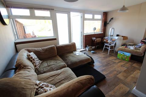 86 North Parade, Scunthorpe, DN16 2PG