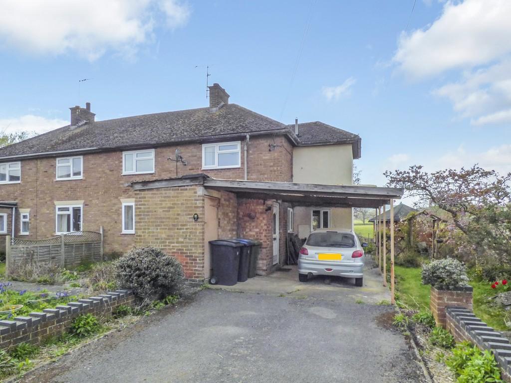 Potters Lane, Darlingscott 3 bed semidetached house £260,000