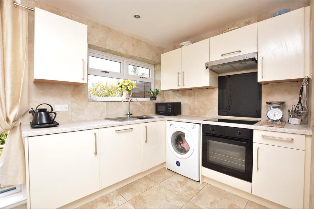 Eshald Lane, Woodlesford, Leeds, West Yorkshire 3 bed townhouse £195,000