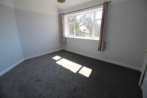 16 Green Lane, Oldham, OL8 3AY