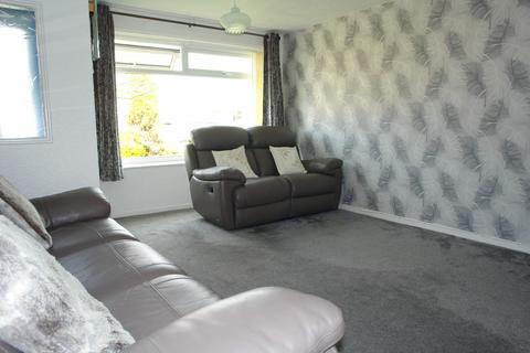 38 Arnside Avenue, Chadderton, Oldham, OL9 9DJ