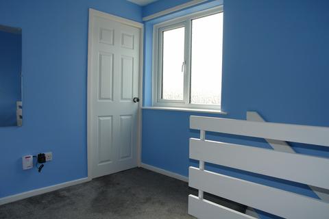 38 Arnside Avenue, Chadderton, Oldham, OL9 9DJ