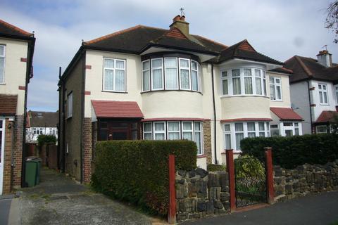 28 The Chase, Wallington, SM6 8LY