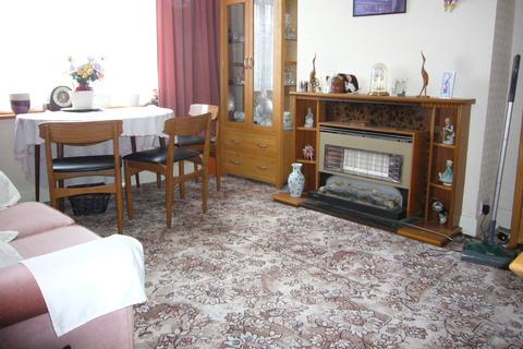 28 The Chase, Wallington, SM6 8LY