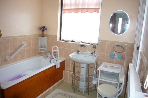 28 The Chase, Wallington, SM6 8LY