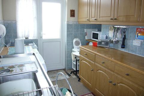 28 The Chase, Wallington, SM6 8LY