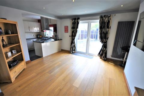44 Ash Tree Road, Thorne, Doncaster, DN8 5LW
