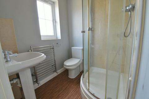 5 Clifton Way, Burton-on-trent, DE15 9DW