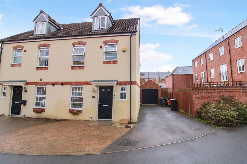 Havisham Drive, Haydon End, Swindon, SN25 3 bed semidetached house £