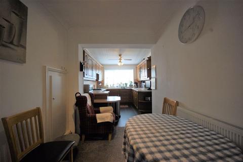 10 Charles Street, Skewen, Neath, SA10 6HT