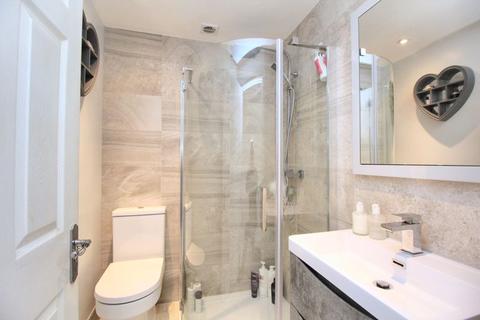 12 Catherine Close, West End, Southampton, SO30 3GS