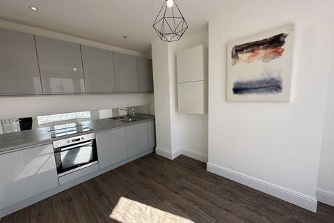 2 bedroom apartment to rent, Bangor, Gwynedd