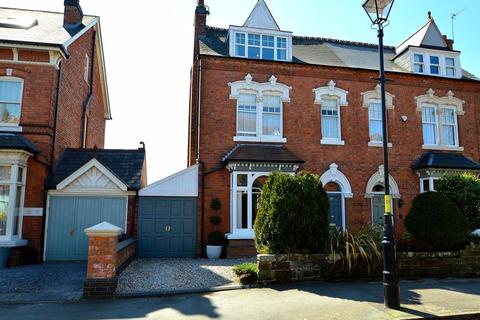 22 Cambridge Road, Birmingham, B13 9UD