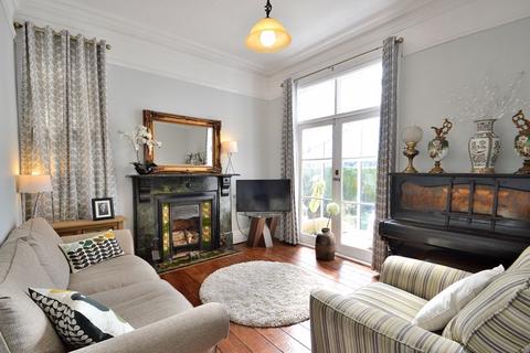 22 Cambridge Road, Birmingham, B13 9UD