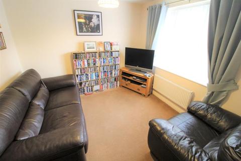 8 Haw Royd, Barnsley, S70 4PY